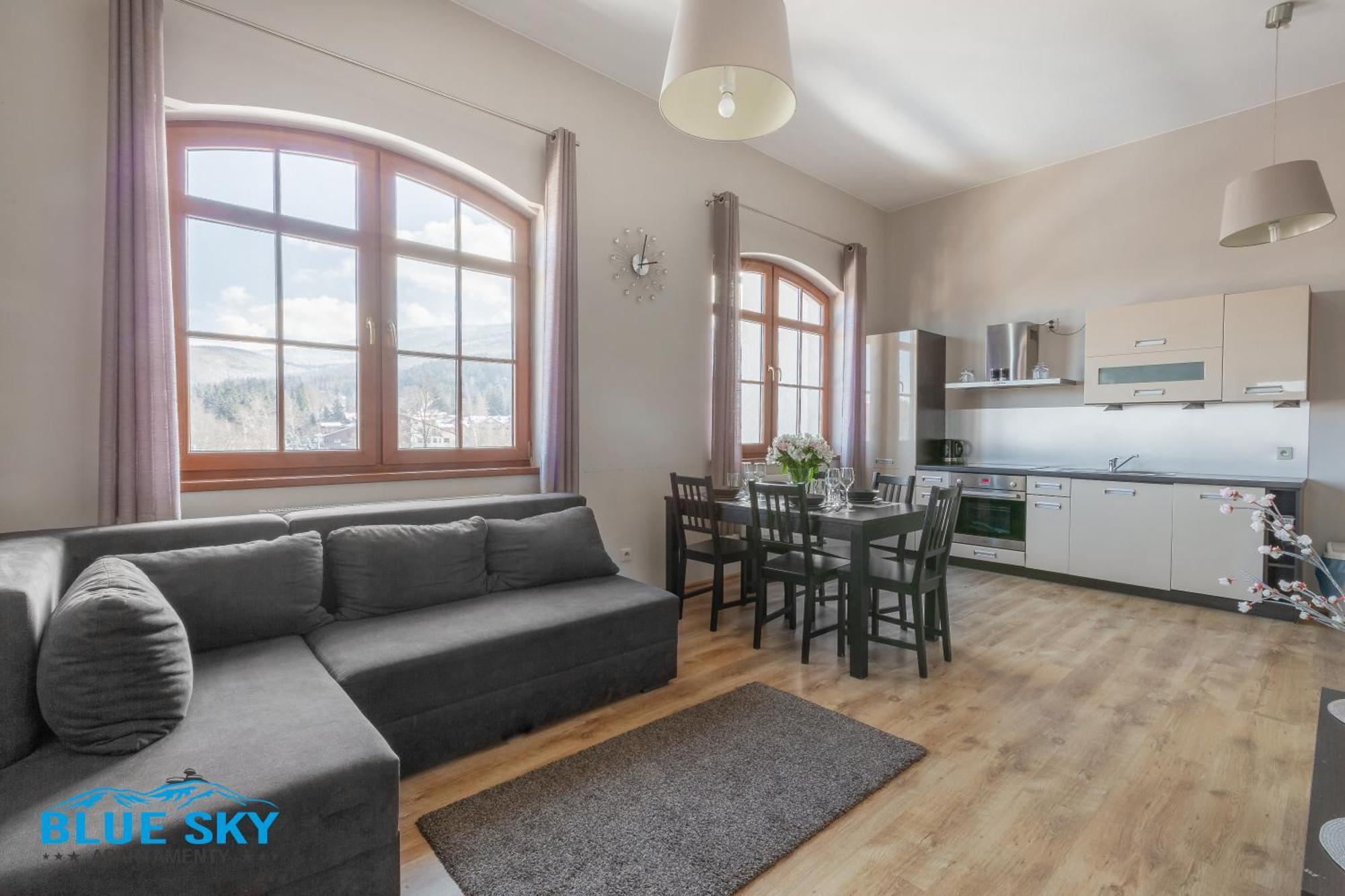 Apartment Blue Sky - W Centrum, Blisko Deptaka, Restauracji I Atrakcji Karpacza - Obroncow Pokoju 1d *