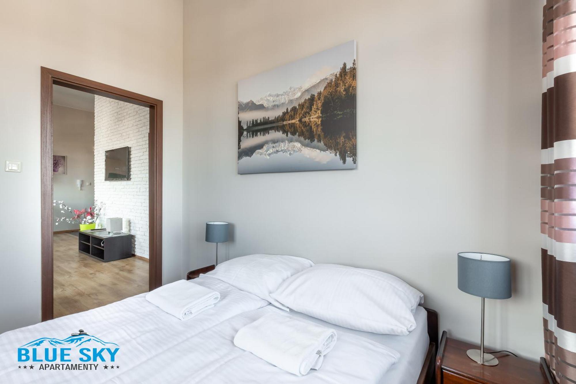 Blue Sky - W Centrum, Blisko Deptaka, Restauracji I Atrakcji Karpacza - Obroncow Pokoju 1d Apartament *